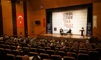 Yazar Pişgin: “İslamiyet, İnsaniyeti Temsil Eder”