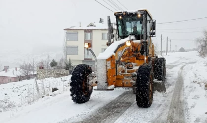 Yollar Büyükşehir’le Ulaşıma Açık Tutuluyor