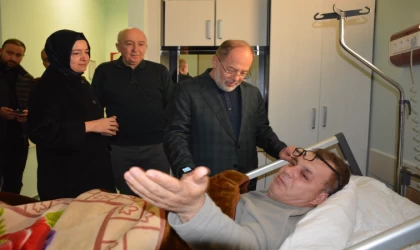 Eski Bakanlarından Depremzedelere ve KSÜ'ye Ziyaret