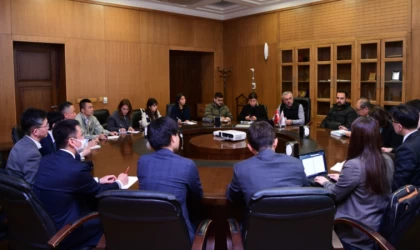 Başkan Güngör, Japon Heyeti Ağırladı