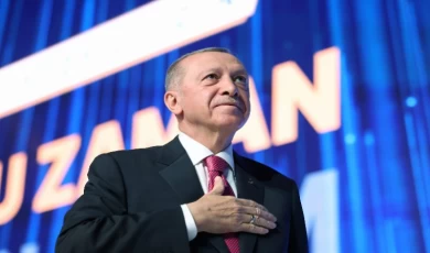 AK Parti’nin beyannamesi açıklandı... Erdoğan müjdeleri peş peşe sıraladı