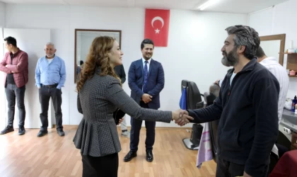 Dumanı Tüten Yörük Çadırı Gibi Dimdik Ayaktayız!