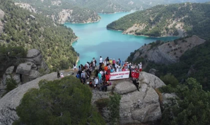 Ali Kayası’nın Eşsiz Güzelliğine Hayran Kaldılar