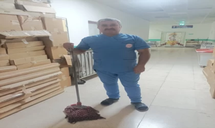 Kahramanmaraş’ta Temizlik Görevlisi Milletvekili Adayı Görevine Geri Döndü