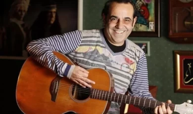 Özkan Uğur hayatını kaybetti