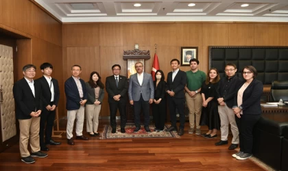Başkan Güngör, Japon Heyetiyle Ortak Projeleri İstişare Etti