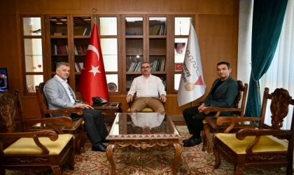 Başkan Güngör, Gaziosmanpaşa Belediye Başkanı Usta’yı Ağırladı