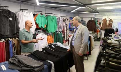 Başkan Okay, Trabzon Caddesi Esnafını Ziyaret Etti