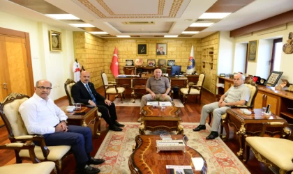 Bu yıl da kitaplar devletten, çanta ve kırtasiyeler Onikişubat Belediyesi’nden