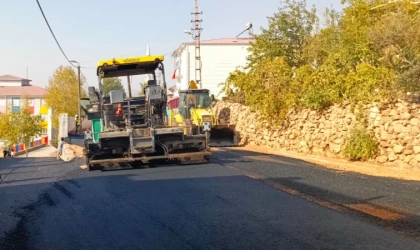 Büyükşehir, Pazarcık’ta Bir Mahallenin Daha Ulaşımını İyileştiriyor
