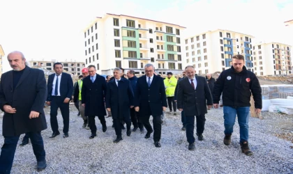 Başkan Güngör; “Afşin’de Kalıcı Konutların İnşasında Sona Gelindi”