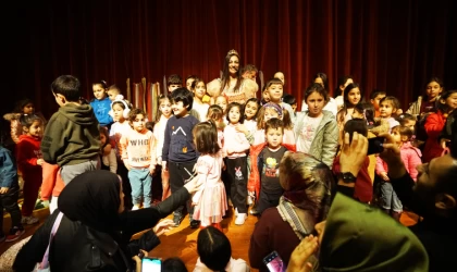 Büyükşehir Ara Tatilde de Miniklerin Yanında