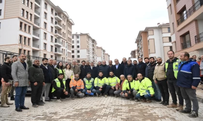 Karaloğlu: “1 Şubat’ta Kalıcı Konutların Kuraları Çekilecek”