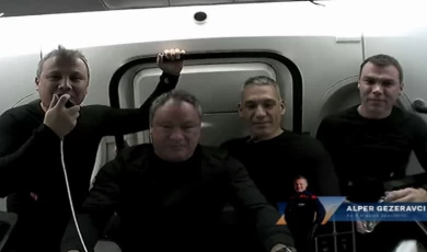 Uzaydan ilk söz: İstikbal göklerdedir!