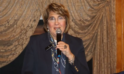 Arıkan, “Bizim en büyük projemiz, şehrimizi bir an önce ayağa kaldırmak” 