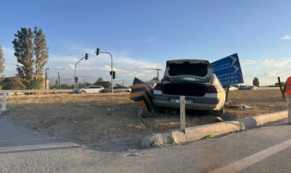 Afşin'de Trafik Kazası: 3 Yaralı