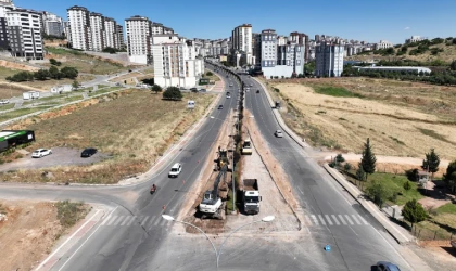 Akıllı Kavşakla Turgut Özal Bulvarı’nda Trafik Akışı Düzenleniyor