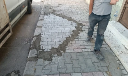 Başkan Akpınar: "Kilit Parke Tamir Çalışmalarımız Hız Kesmeden Devam Ediyor"