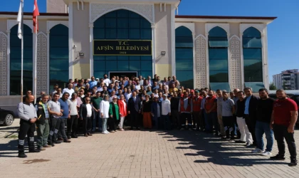 Başkan Kıraç, Belediye Personelleri İle Toplantı Yaptı