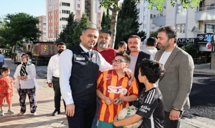 Başkan Toptaş; Konforlu yollarla Onikişubat’ımızın yaşam kalitesini artırıyoruz