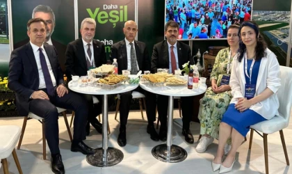 ÇEVREFEST’te Büyükşehir’in Standı Yoğun İlgi Görüyor