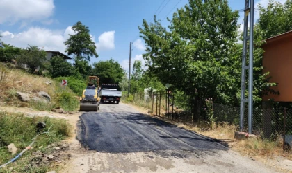 Büyükşehir Andırında Mahallelerin Yol İhtiyaçlarını Bir Bir Karşılıyor