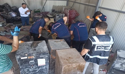 Enkazdan Bulunan 10 Çelik Kasa, İçerikleri Ortaya Çıktı!"