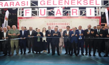 Kahramanmaraş’ın Geleneksel Fuarı Büyük Bir Coşkuyla Açıldı
