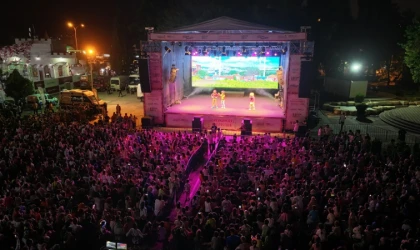 Minikler Fuarda Rafadan Tayfa ile Eğlenceye Doydu