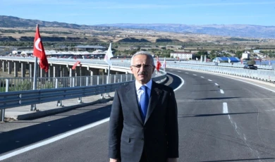 İki dev projeye imzalar atılıyor