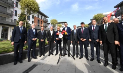 “Kahramanmaraş’ta Yıl Sonuna Kadar 74 Bin Konut ve İş Yeri Teslim Edilecek”