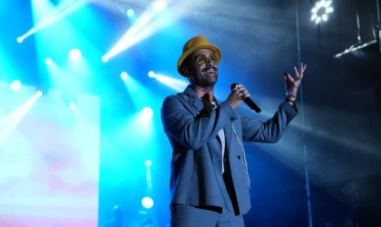 Zafer Bayramı Coşkusu Gökhan Türkmen Konseriyle Tavan Yaptı