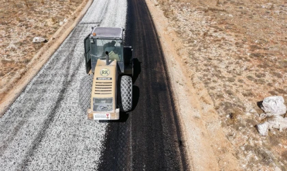 Afşin Oğlakkaya’nın Yolu Büyükşehir’le Yenilendi