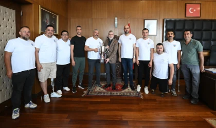 Başkan Fırat Görgel, ‘Süper’ Voleybolcuları Ağırladı