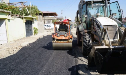 Dulkadiroğlu’nda Asfalt Mesaisi Sürüyor