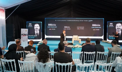 10. Kitap Fuarı’nın İlk Konuğu Genel Başkan Yardımcısı Mustafa Şen Oldu