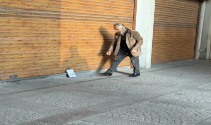 Büyükşehir’den Edebiyat Şehri Kutlaması; Şehrin Sokakları Kitapla Buluşturuldu