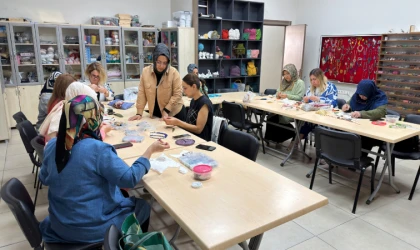 KAMEK’in Takı Tasarım Kursunda Hobiler Mesleğe Dönüşüyor