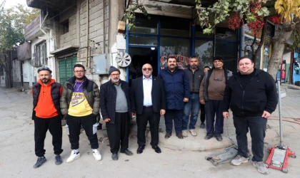 Başkan Akpınar'dan Sakarya Çarşısında Esnaf Ziyareti