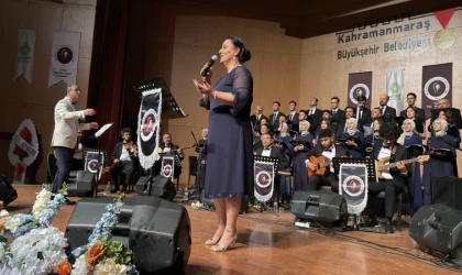 “İncesaz Şarkıları” Konseri Müzikseverleri Nostaljik Bir Yolculuğa Çıkardı