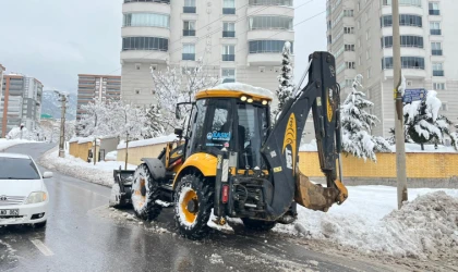 KASKİ’den Karla Mücadeleye Güçlü Destek