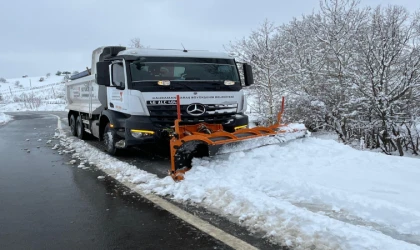 Şehir Merkezinden Kırsala Karla Kesintisiz Mücadele