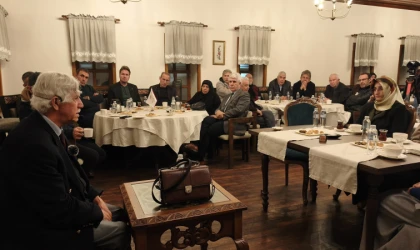 Yazar Gürlek, Edebiyat Aşıklarını Kültür Yolculuğuna Çıkardı