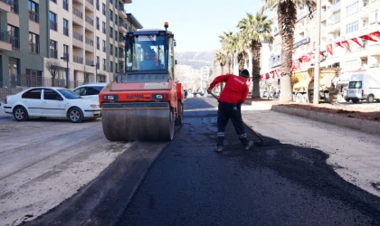 Trabzon Bulvarı’nda Yol İyileştirmeleri Etaplar Halinde Sürüyor
