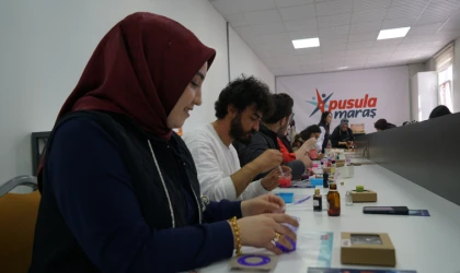 Gençler Pusula Maraş’ın Atölyesinde Hem Öğrendi Hem Üretti