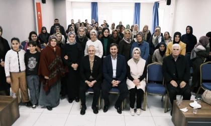 Büyükşehir’in “Aile İçi İletişim” Söyleşisi Andırın’da Yoğun İlgi Gördü