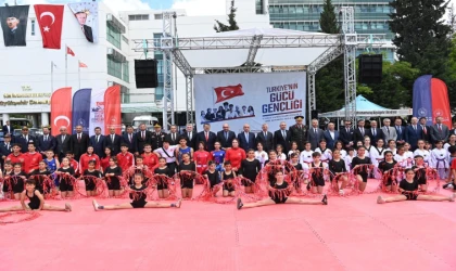 Atatürk’ü Anma, Gençlik ve Spor Bayramı, Milli İrade Meydanı’nda Coşkuyla Kutlandı