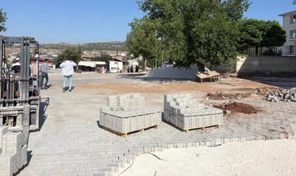 Büyükşehir’den Pazarcık Ufacıklı’ya 6 Bin Metrekarelik Kilit Parke