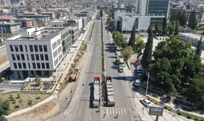 Sürücülerin Dikkatine! Azerbaycan Bulvarı’nda Altyapı Çalışması Başladı