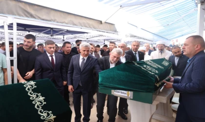Yangında Hayatını Kaybeden Vatandaşlar Son Yolculuğuna Uğurlandı
